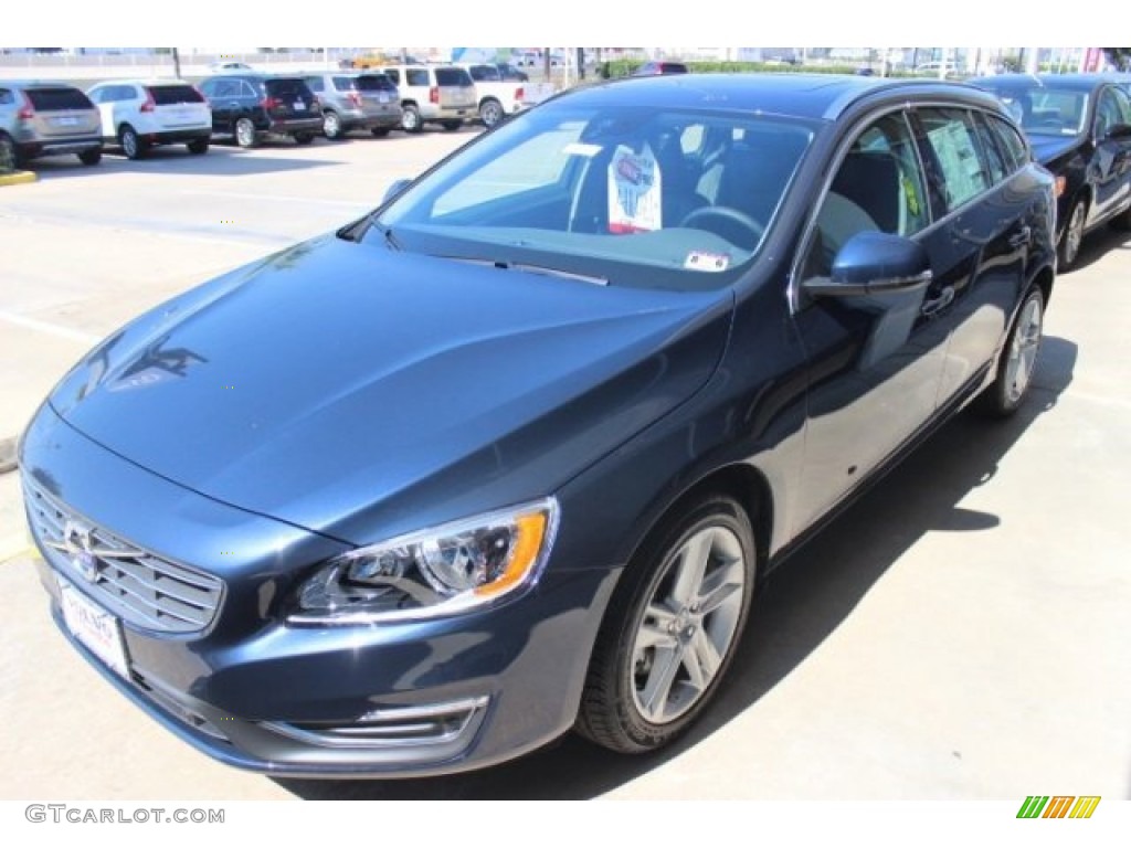 2015 V60 T5 Drive-E - Caspian Blue Metallic / Off-Black photo #3