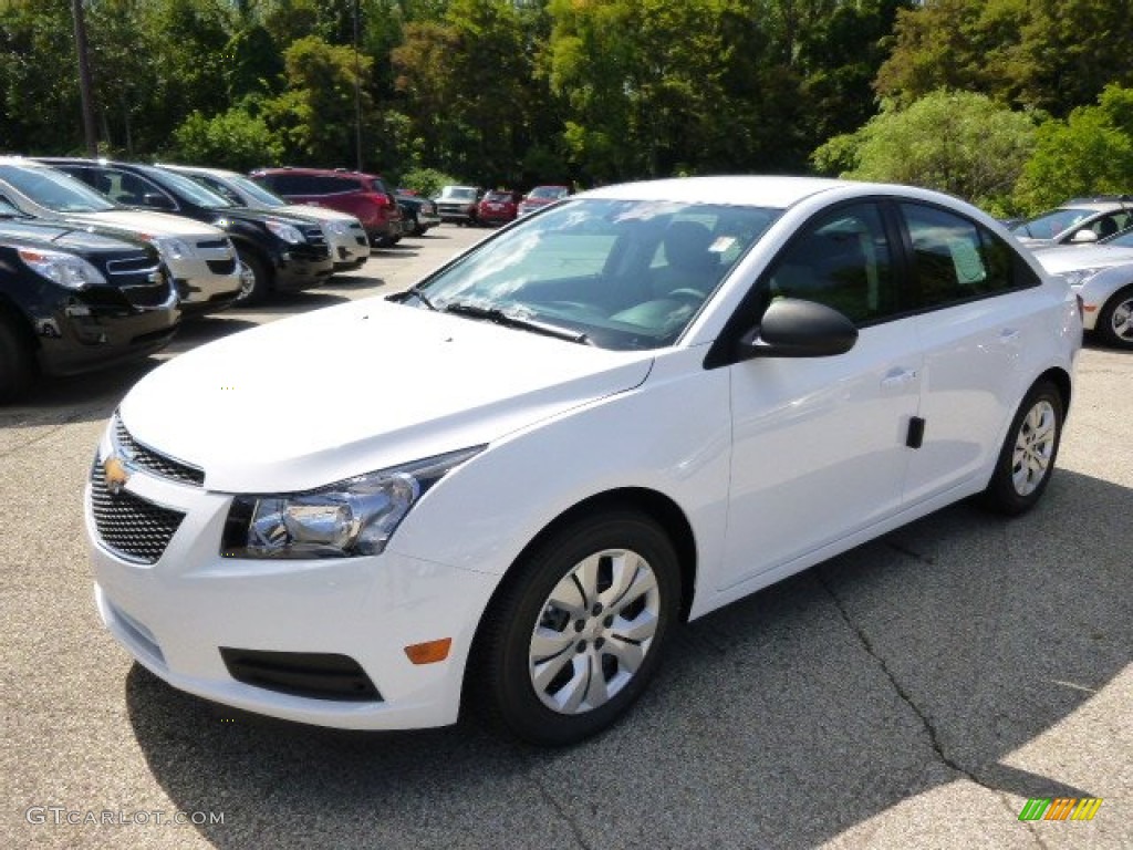 Summit White Chevrolet Cruze