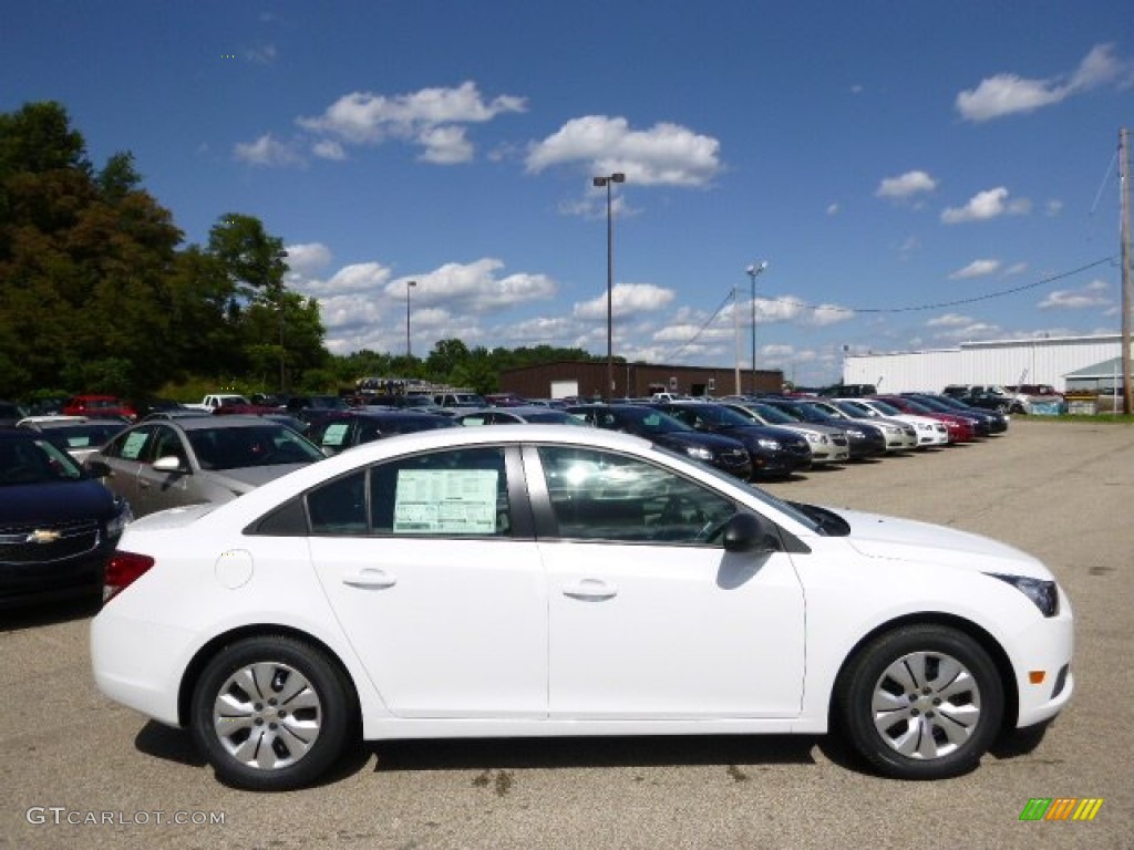 2014 Cruze LS - Summit White / Jet Black/Medium Titanium photo #4