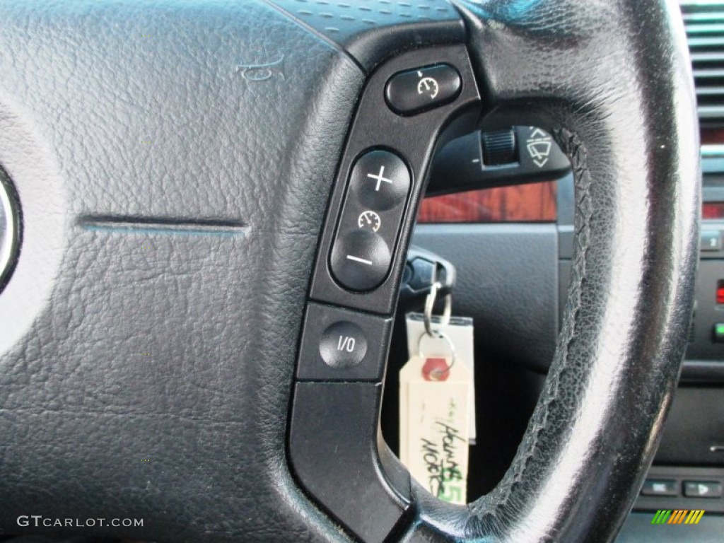 2005 BMW 3 Series 330xi Sedan Controls Photo #96377412
