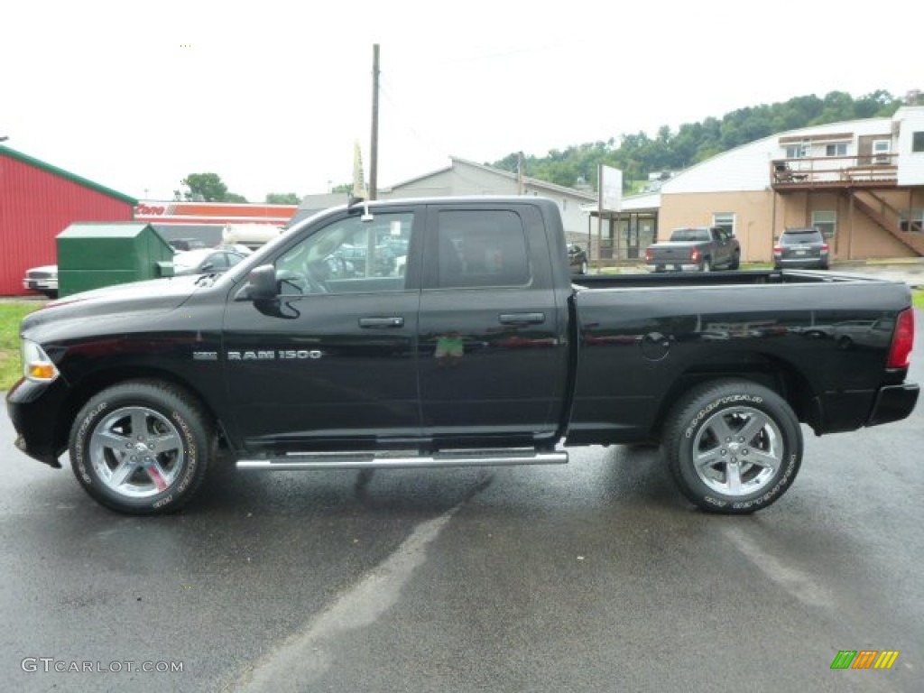 2012 Ram 1500 ST Quad Cab 4x4 - Black / Dark Slate Gray/Medium Graystone photo #2