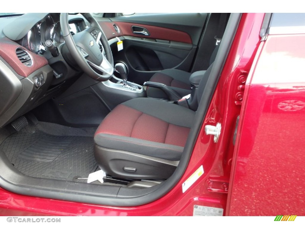 2014 Cruze LT - Crystal Red Tintcoat / Jet Black/Sport Red photo #3