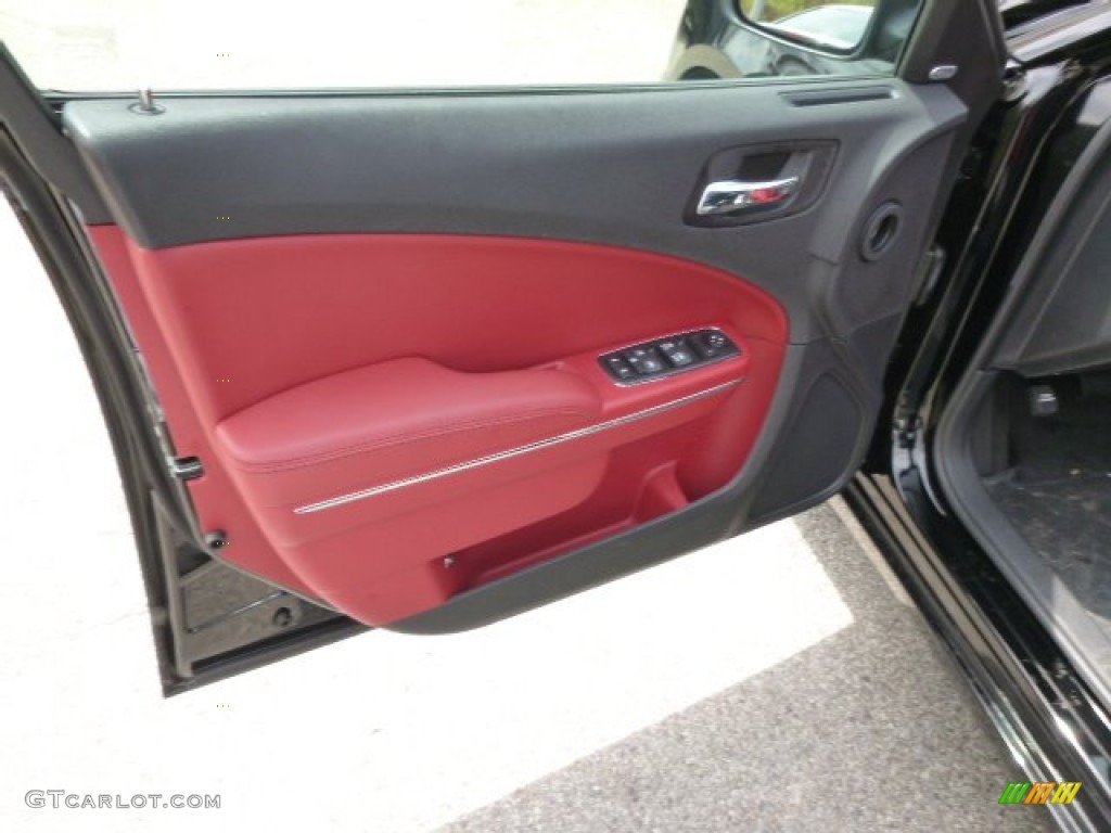 2014 Charger SXT AWD - Phantom Black Tri-Coat Pearl / Black/Red photo #11