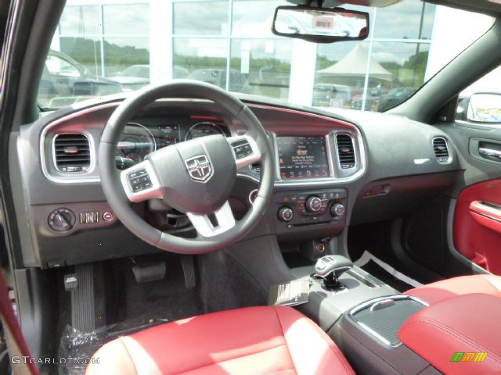 2014 Charger SXT AWD - Phantom Black Tri-Coat Pearl / Black/Red photo #14
