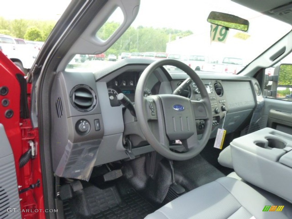 2015 F250 Super Duty XL Regular Cab - Vermillion Red / Steel photo #12