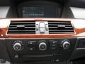 Black Sapphire Metallic - M5 Sedan Photo No. 26
