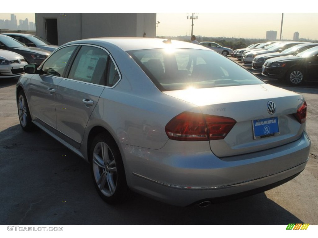 2014 Passat TDI SEL Premium - Reflex Silver Metallic / Moonrock photo #4