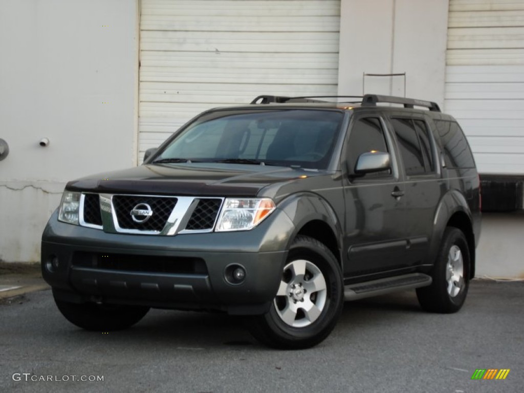 2007 Nissan Pathfinder SE Exterior Photos