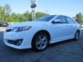 Super White - Camry SE Photo No. 3