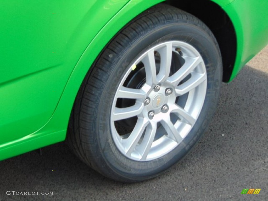 2015 Chevrolet Sonic LT Sedan Wheel Photo #96391345
