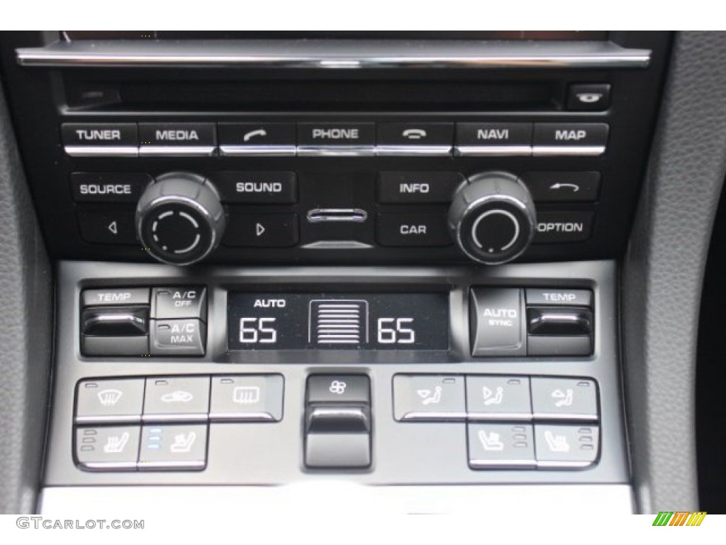 2015 Porsche 911 Carrera 4S Coupe Controls Photo #96393534