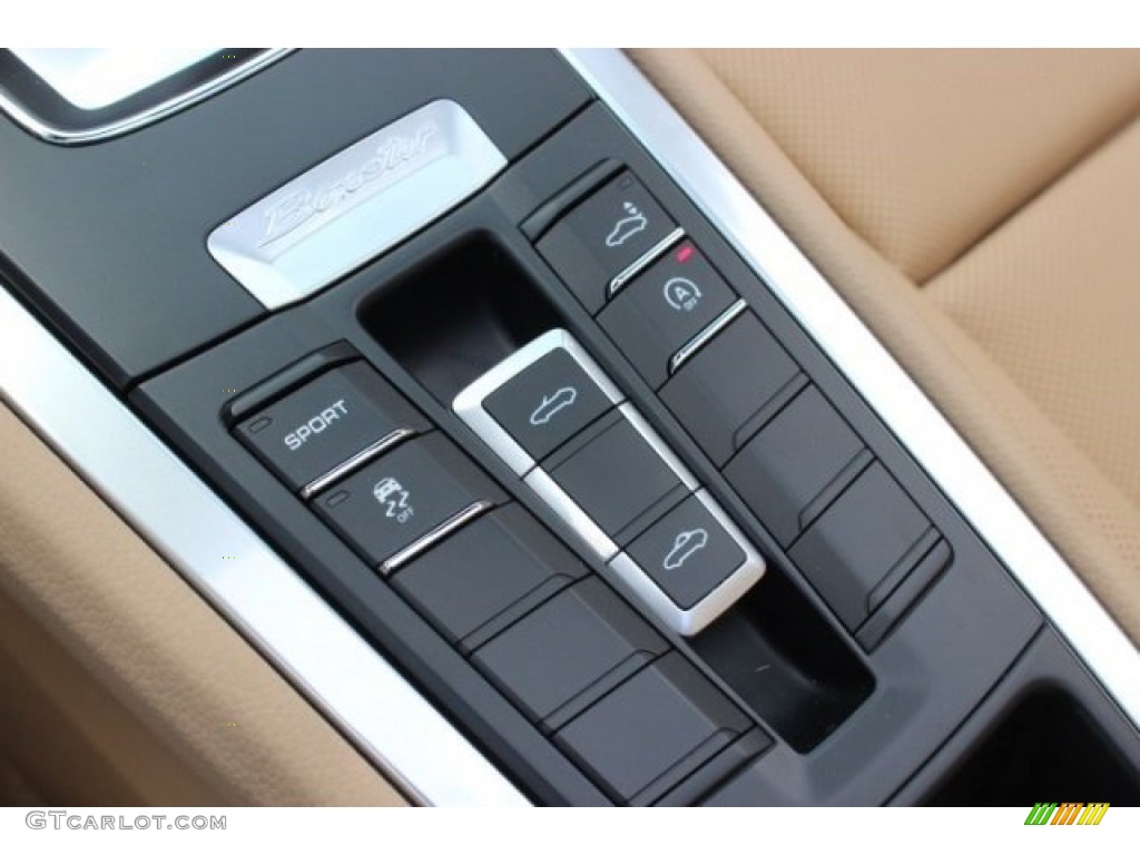 2015 Porsche Boxster Standard Boxster Model Controls Photo #96394229