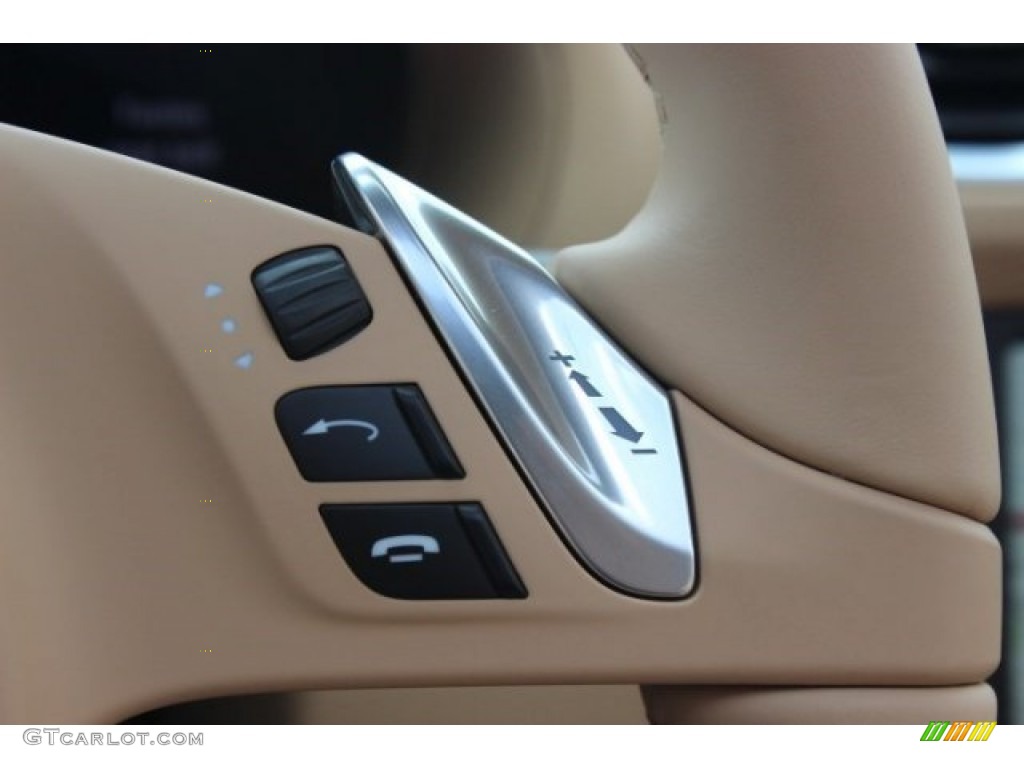 2015 Porsche Boxster Standard Boxster Model Controls Photo #96394277