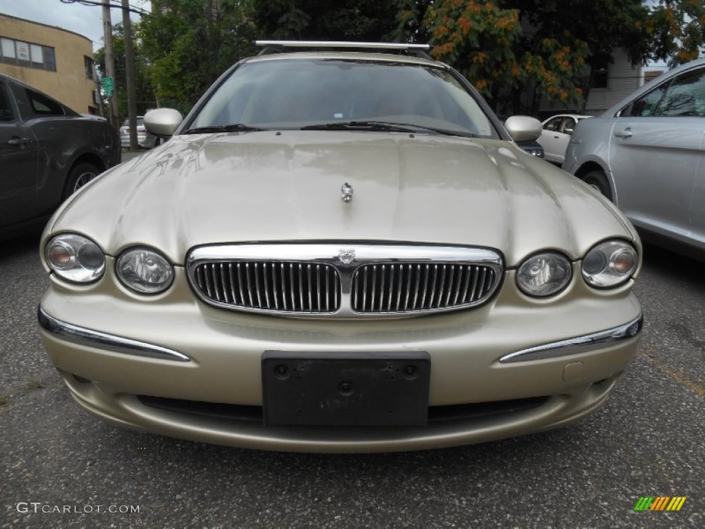 2006 X-Type 3.0 Sport Wagon - Winter Gold Metallic / Champagne photo #2