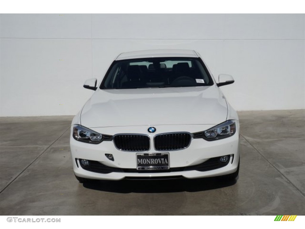 2015 3 Series 320i Sedan - Alpine White / Black photo #3