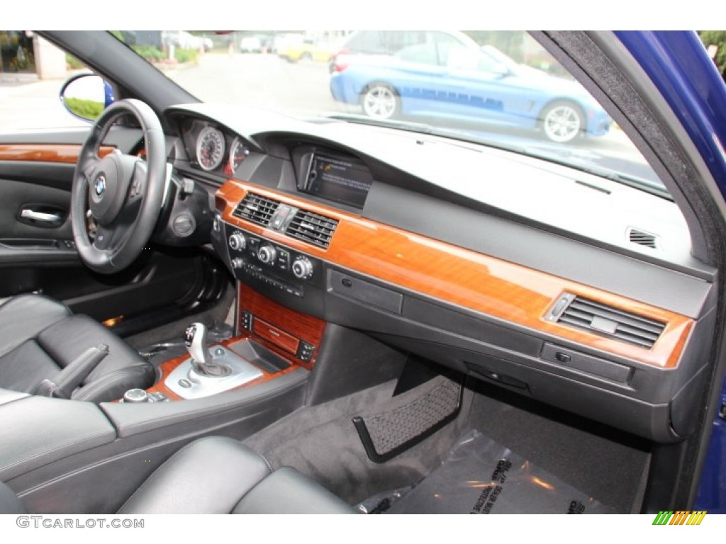 2010 M5  - Interlagos Blue Metallic / Black Merino Leather photo #27