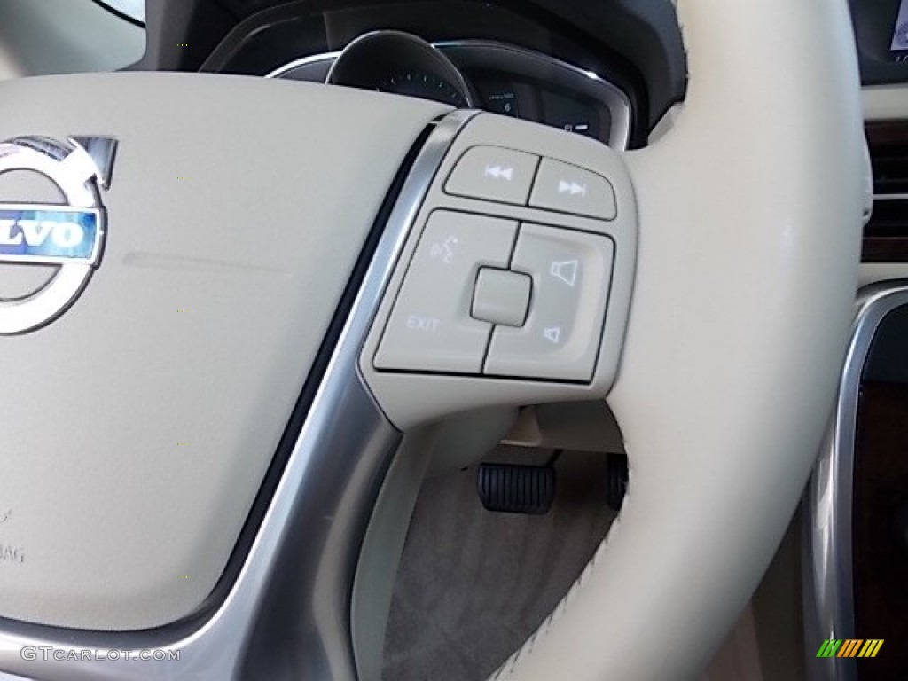 2014 Volvo XC70 T6 AWD Controls Photo #96412616