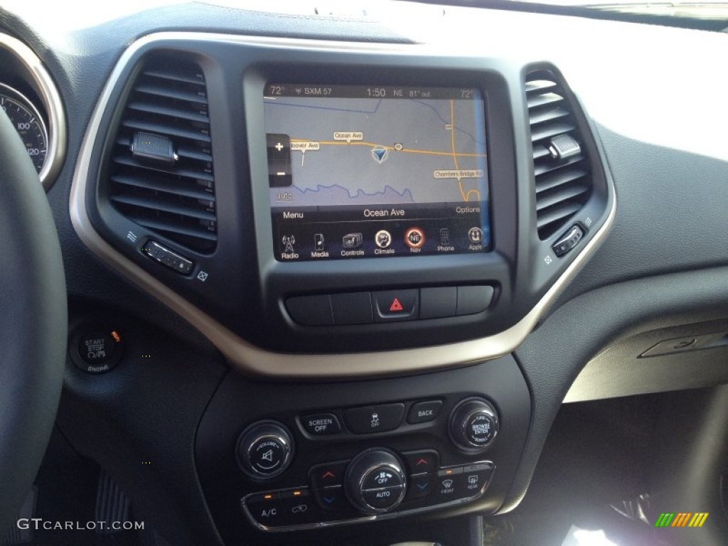 2015 Jeep Cherokee Limited 4x4 Controls Photo #96413129