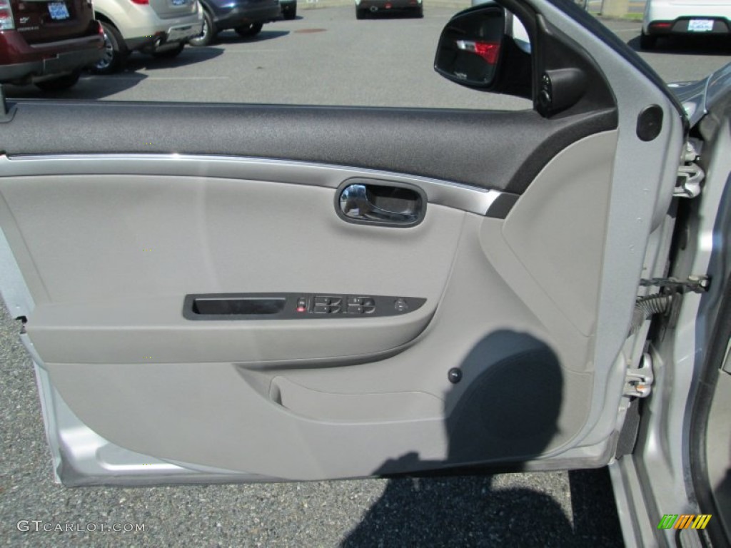 2009 Aura XR V6 - Quicksilver / Gray photo #12