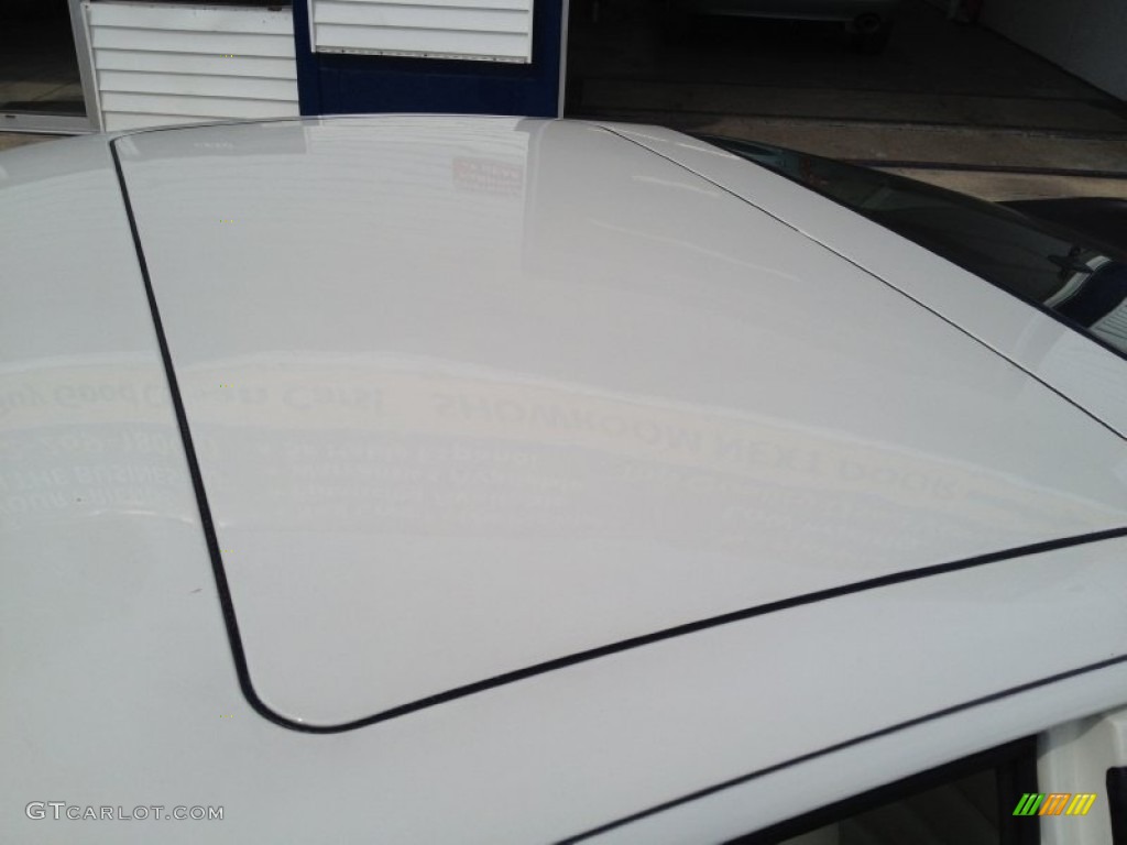 1986 944 Turbo - White / White photo #26