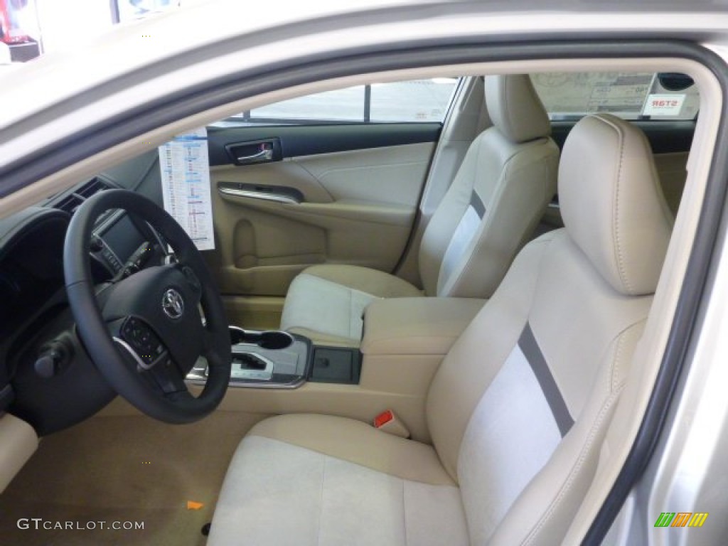 2013 Camry Hybrid XLE - Champagne Mica / Ivory photo #4