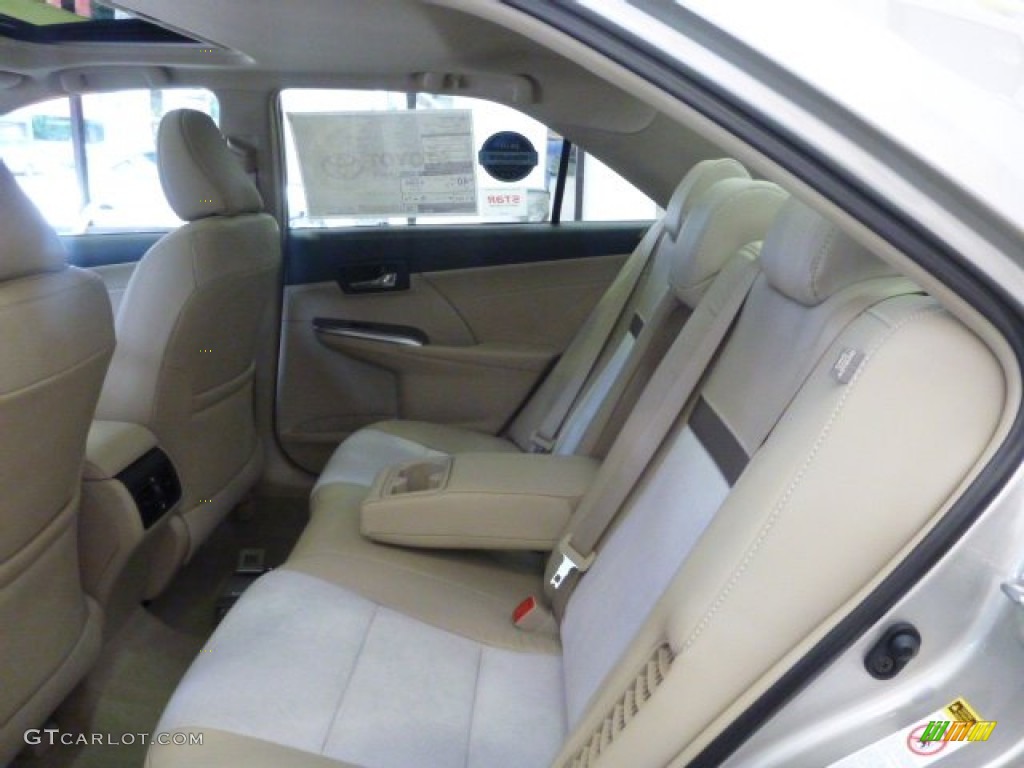 2013 Camry Hybrid XLE - Champagne Mica / Ivory photo #5