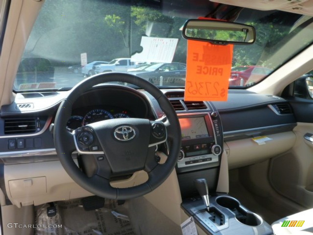 2013 Camry Hybrid XLE - Champagne Mica / Ivory photo #6