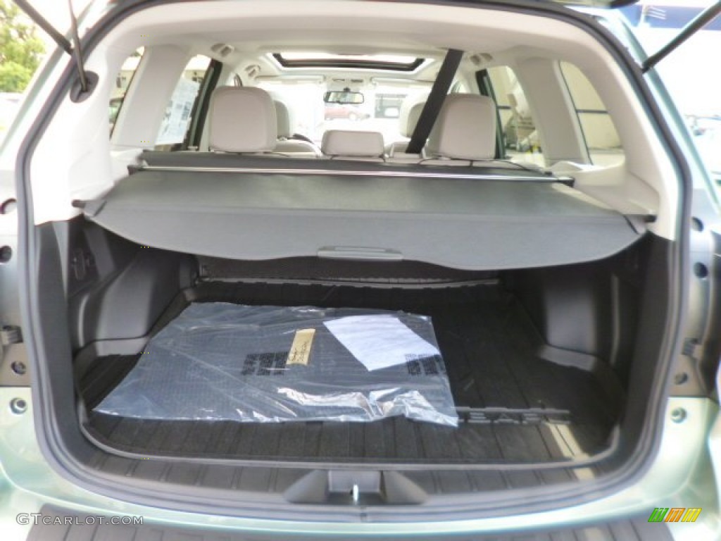2015 Forester 2.5i Limited - Jasmine Green Metallic / Gray photo #11