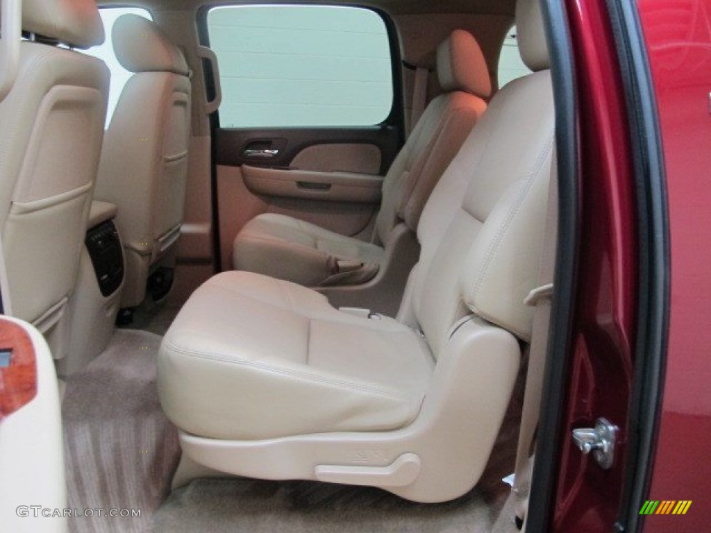 2011 Suburban LTZ 4x4 - Red Jewel Tintcoat / Light Cashmere/Dark Cashmere photo #17