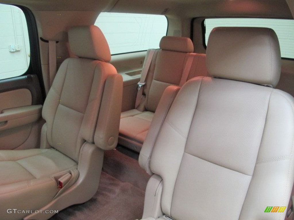 2011 Suburban LTZ 4x4 - Red Jewel Tintcoat / Light Cashmere/Dark Cashmere photo #18