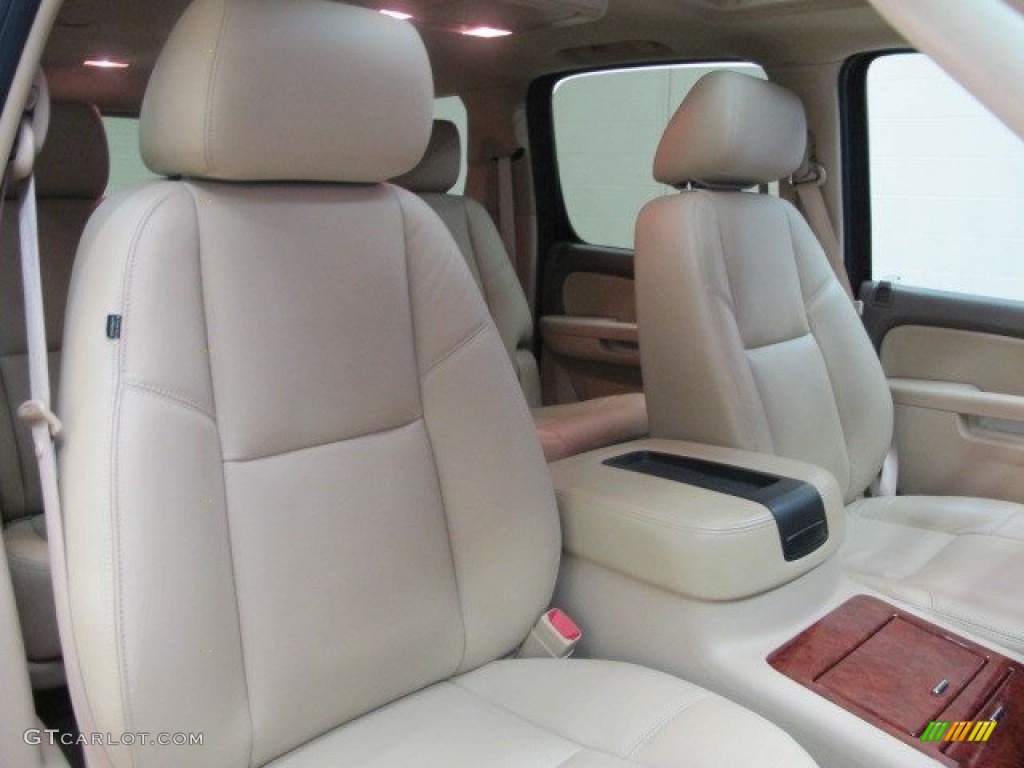 2011 Suburban LTZ 4x4 - Red Jewel Tintcoat / Light Cashmere/Dark Cashmere photo #24