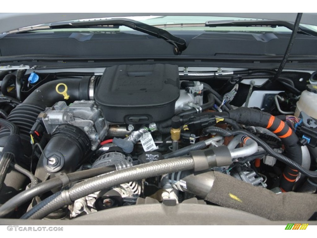 2014 Chevrolet Silverado 3500HD WT Regular Cab 4x4 Stake Truck Engine Photos