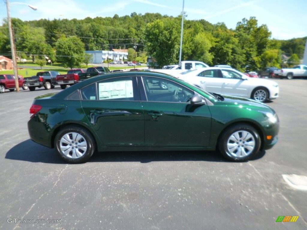 2014 Cruze LS - Rainforest Green Metallic / Jet Black/Medium Titanium photo #7