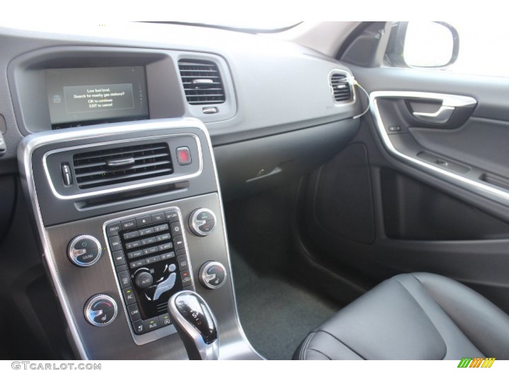 2015 V60 T5 Drive-E - Black Stone / Off-Black photo #12