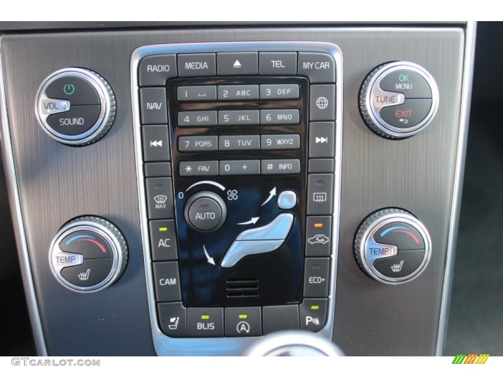 2015 Volvo V60 T5 Drive-E Controls Photo #96441162