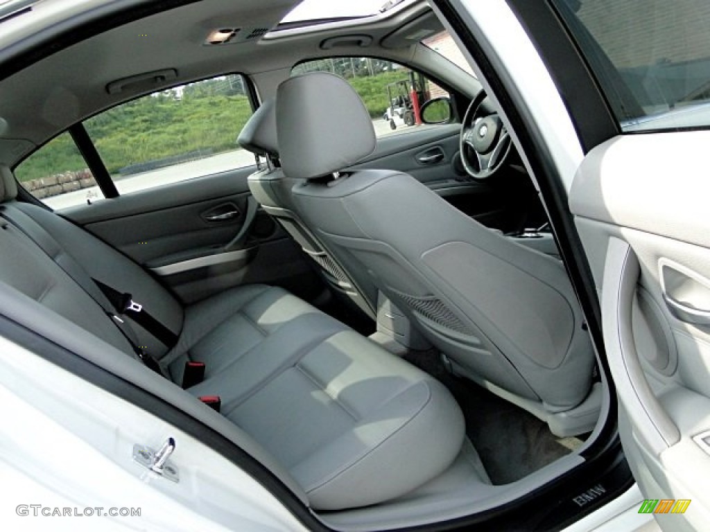 2008 3 Series 335xi Sedan - Alpine White / Gray photo #10
