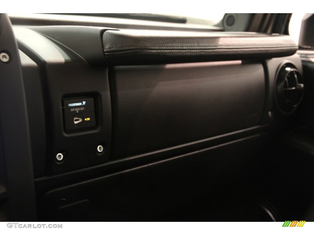 2006 H2 SUV - Pewter / Ebony photo #18