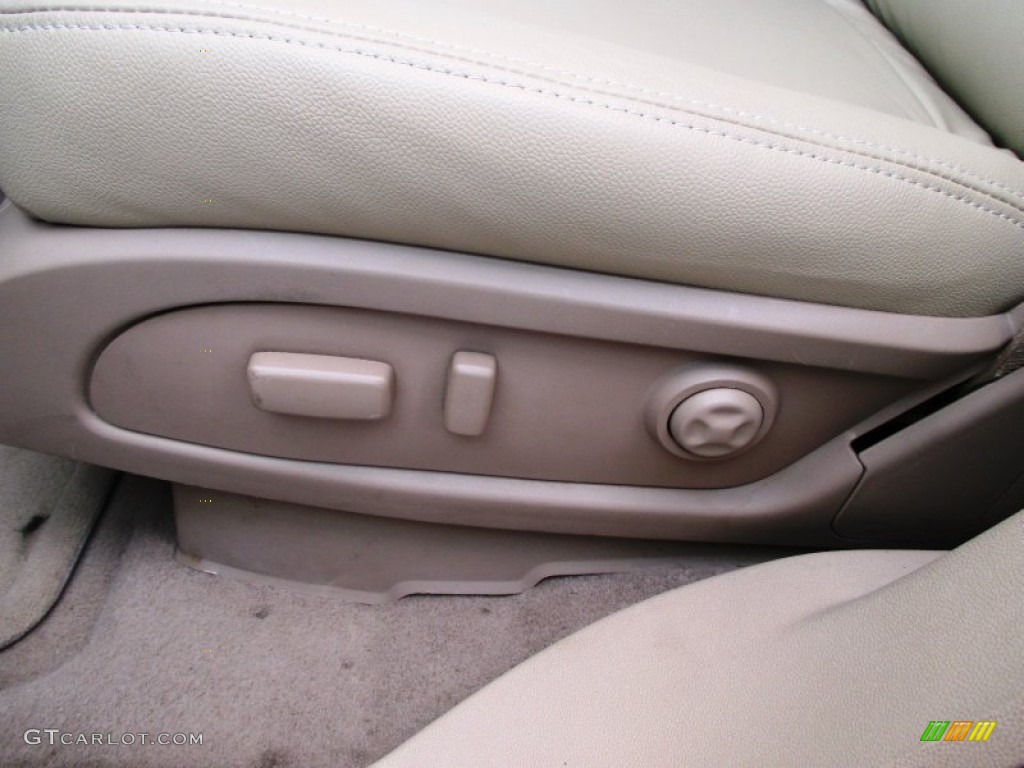 2008 Outlook XR AWD - Red Jewel / Tan photo #6