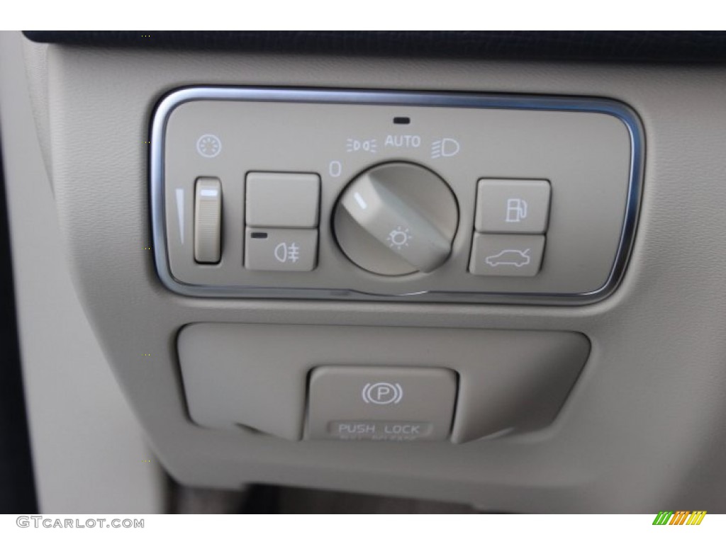 2015 Volvo XC60 T6 AWD Controls Photo #96456593
