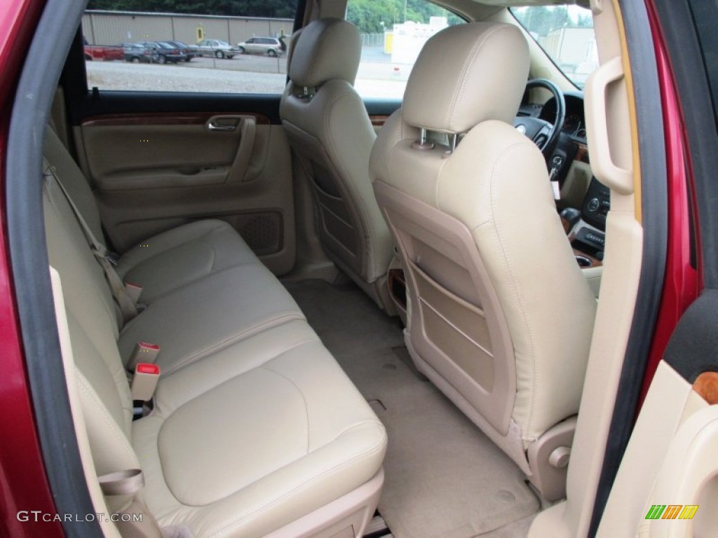 2008 Outlook XR AWD - Red Jewel / Tan photo #29