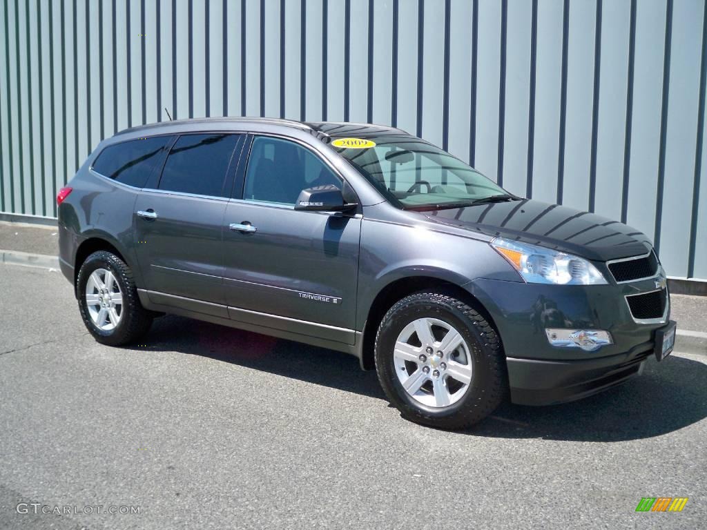 2009 Traverse LT AWD - Cyber Gray Metallic / Dark Gray/Light Gray photo #1