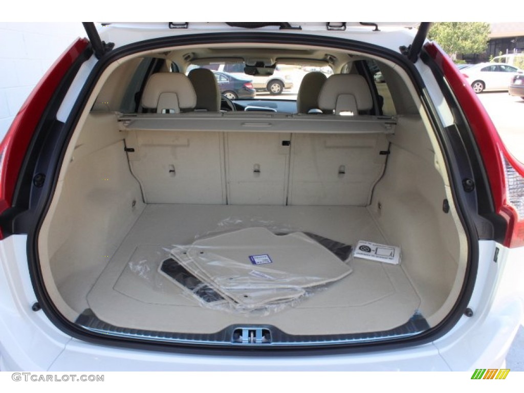 2015 Volvo XC60 T6 Drive-E Trunk Photo #96458287