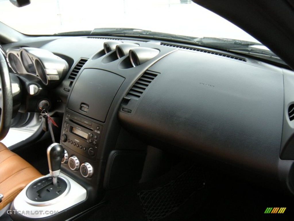 2008 350Z Touring Coupe - Silver Alloy / Burnt Orange photo #35