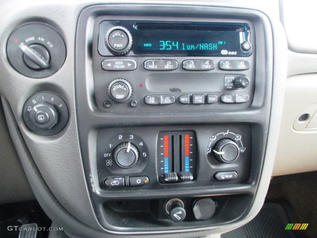 2002 TrailBlazer LT 4x4 - Onyx Black / Dark Pewter photo #6