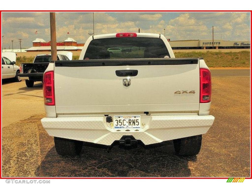 2006 Ram 1500 SLT Quad Cab 4x4 - Bright White / Medium Slate Gray photo #4