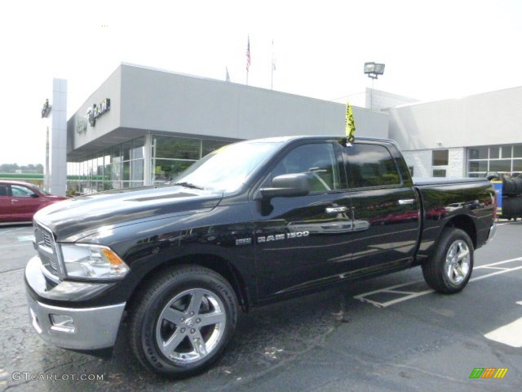 2012 Ram 1500 SLT Crew Cab 4x4 - Black / Dark Slate Gray/Medium Graystone photo #1