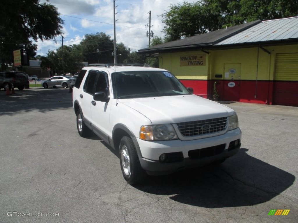 2003 Explorer XLT 4x4 - Oxford White / Graphite Grey photo #1