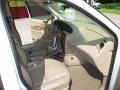 2002 Vibrant White Ford Windstar SEL  photo #13