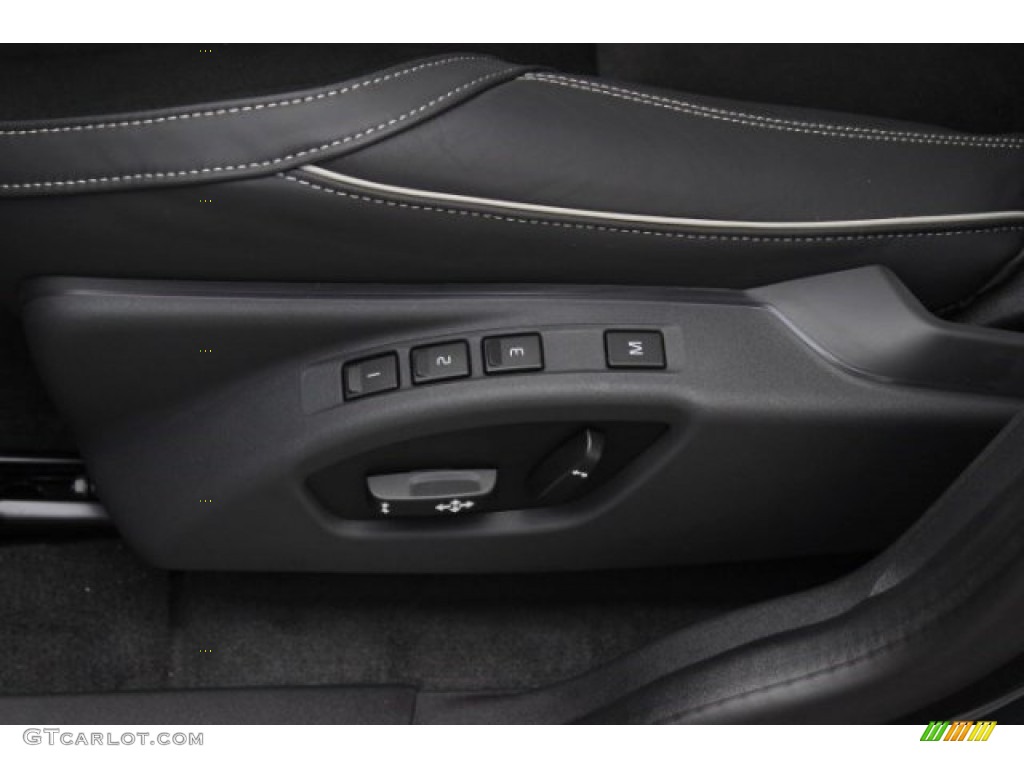 2015 Volvo XC60 T6 AWD R-Design Front Seat Photo #96489388