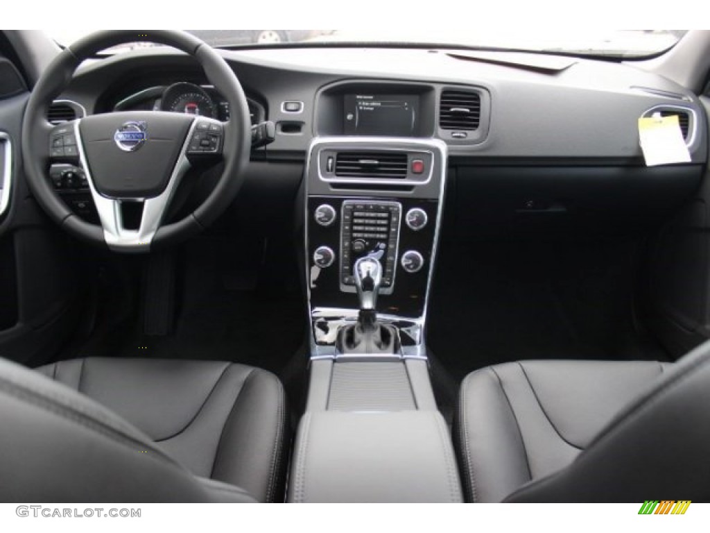 2015 Volvo S60 T5 Drive-E Dashboard Photos